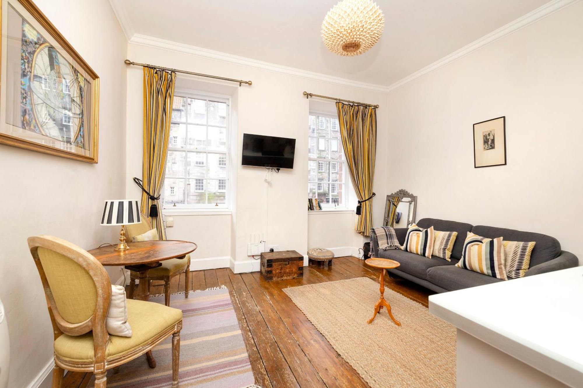 Joivy Classy Apartment Near Edinburgh Castle Exterior foto